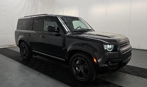 2023 Land Rover Defender 130 X-Dynamic SE