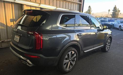 2022 Kia Telluride S