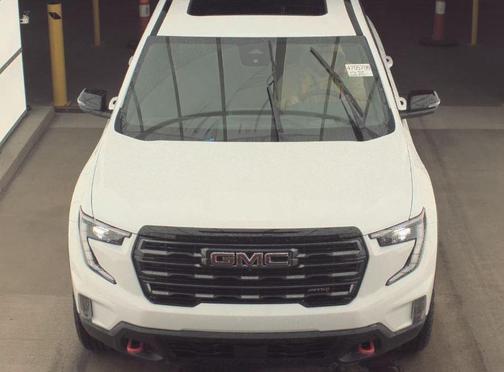 2025 GMC Acadia AWD AT4