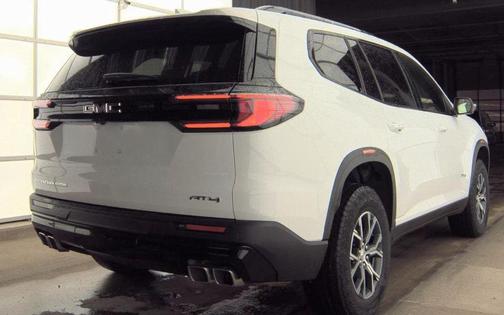 2025 GMC Acadia AWD AT4