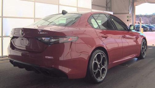 2024 Alfa Romeo Giulia Veloce RWD