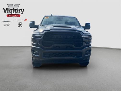 2025 RAM 2500 Laramie Crew Cab 4x4 6'4' Box