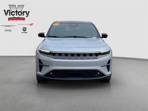 2024 Jeep Wagoneer S Launch Edition