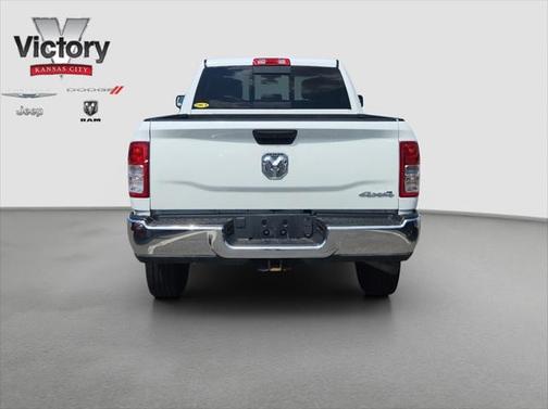 2019 RAM 2500 Tradesman Crew Cab 4x4 6'4' Box