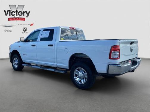 2019 RAM 2500 Tradesman Crew Cab 4x4 6'4' Box