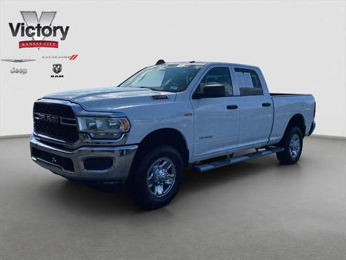 2019 RAM 2500 Tradesman Crew Cab 4x4 6'4' Box