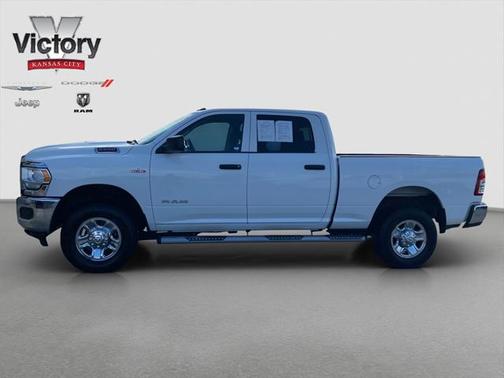 2019 RAM 2500 Tradesman Crew Cab 4x4 6'4' Box