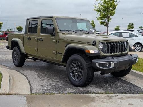 2025 Jeep Gladiator Sport S