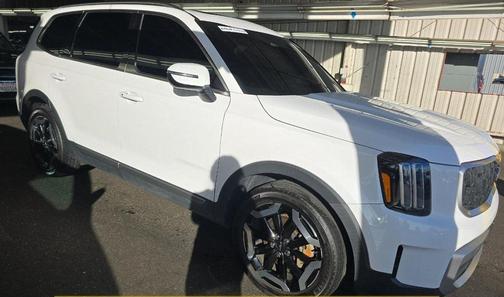 2023 Kia Telluride EX
