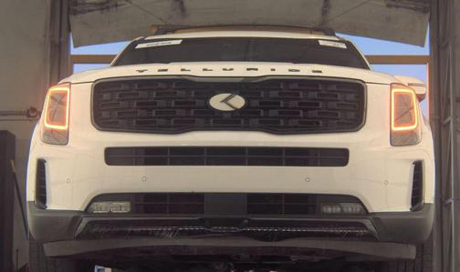 Glacial White Pearl 2021 Kia Telluride SX