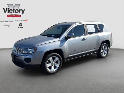 Billet Silver Metallic Clearcoat 2016 Jeep Compass Latitude