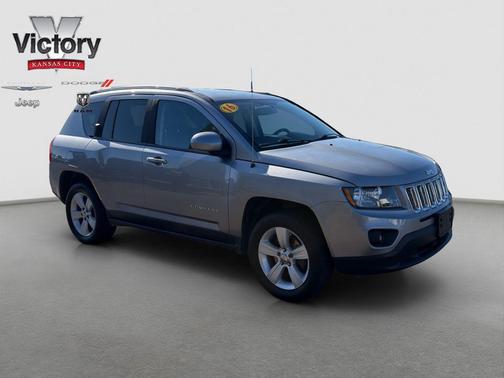 Billet Silver Metallic Clearcoat 2016 Jeep Compass Latitude