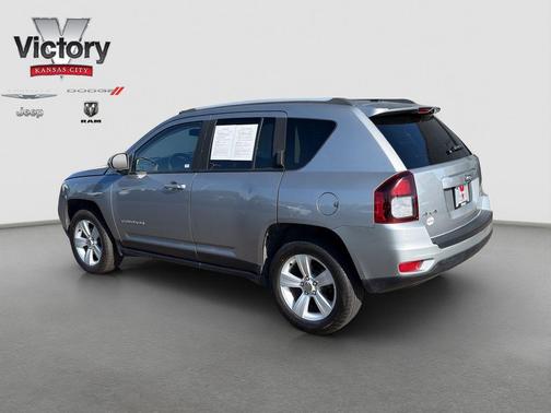Billet Silver Metallic Clearcoat 2016 Jeep Compass Latitude