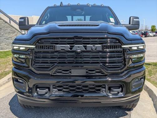 2025 RAM 2500 Laramie Crew Cab 4x4 6'4' Box