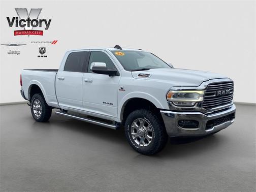 2020 RAM 2500 Laramie Crew Cab 4X4 6'4' Box
