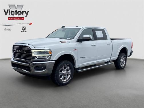 2020 RAM 2500 Laramie Crew Cab 4X4 6'4' Box