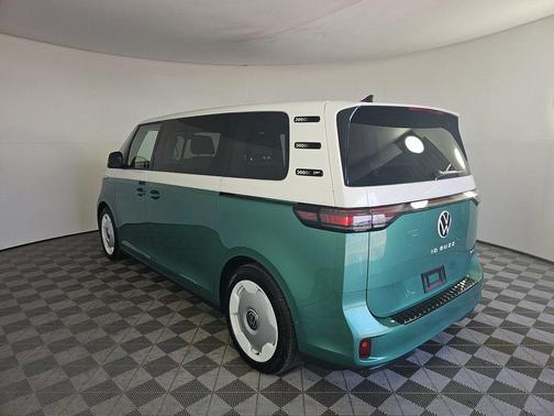 2025 Volkswagen ID. Buzz 1st Edition with 4MOTION