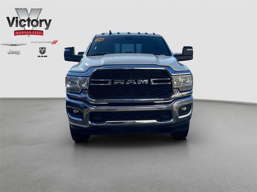 2024 RAM 2500 Tradesman Crew Cab 4x4 8' Box