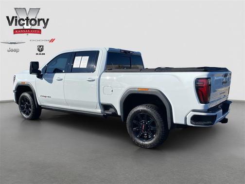 2024 GMC Sierra 2500 AT4