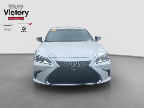 2021 Lexus ES 250 Base