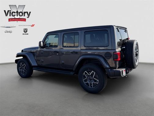 2026 Jeep Wrangler 4-Door Sahara 4x4