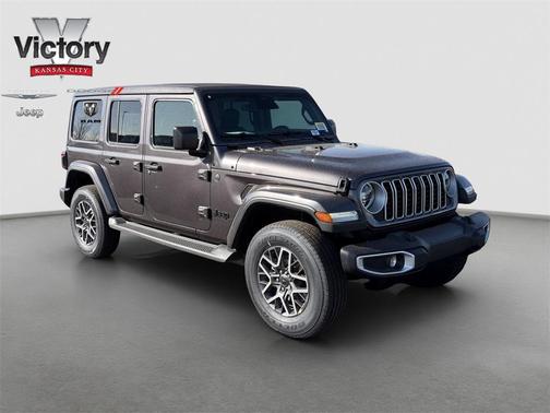 2026 Jeep Wrangler 4-Door Sahara 4x4