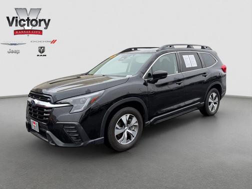 Crystal Black Silica 2024 Subaru Ascent Premium 7-Passenger