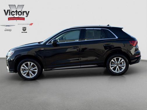 2025 Audi Q3 45 S line Premium Plus