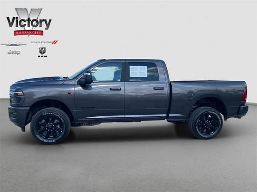 2025 RAM 2500 Laramie Crew Cab 4x4 6'4' Box