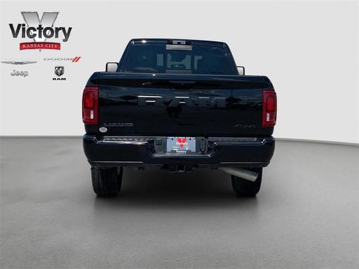 2025 RAM 2500 Laramie Crew Cab 4x4 6'4' Box