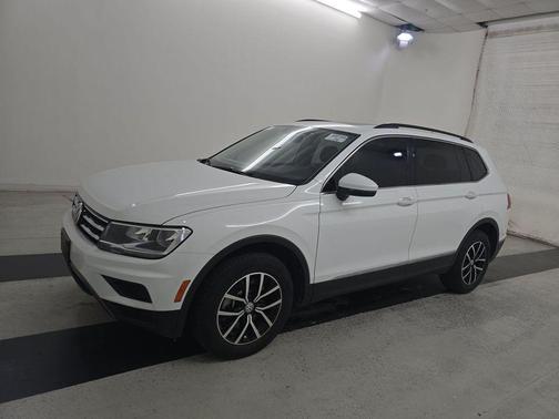 Pure White 2021 Volkswagen Tiguan 2.0T SE