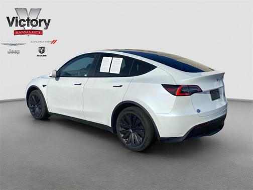 2021 Tesla Model Y Standard Range Rear-Wheel Drive