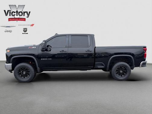 Black 2024 Chevrolet Silverado 2500 LT