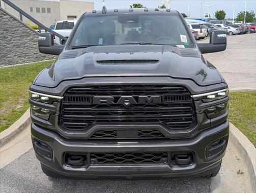 2025 RAM 2500 Laramie Crew Cab 4x4 6'4' Box