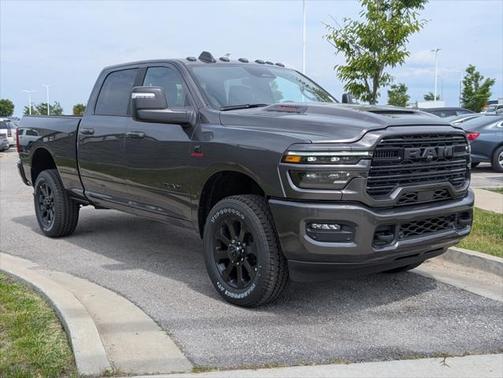 2025 RAM 2500 Laramie Crew Cab 4x4 6'4' Box