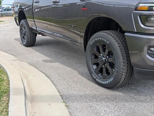 2025 RAM 2500 Laramie Crew Cab 4x4 6'4' Box