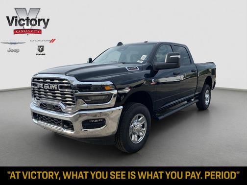 Diamond Black Crystal Pearlcoat 2025 RAM 2500 Tradesman Crew Cab 4x4 6'4' Box