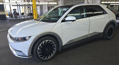 Atlas White 2022 Hyundai IONIQ 5 Limited