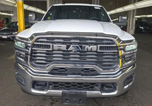 2025 RAM 2500 Big Horn Crew Cab 4x4 6'4' Box