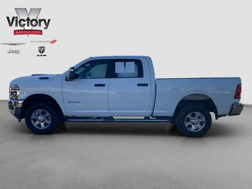 2025 RAM 2500 Big Horn Crew Cab 4x4 6'4' Box