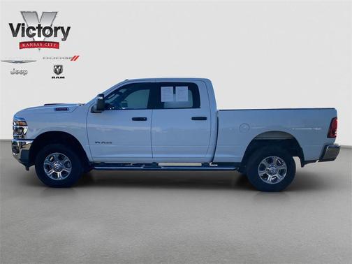 2025 RAM 2500 Big Horn Crew Cab 4x4 6'4' Box