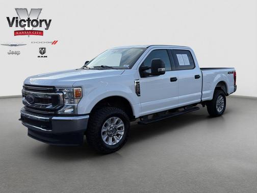 Oxford White 2022 Ford F-250 XLT