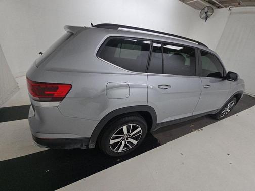 2022 Volkswagen Atlas 2.0T SE