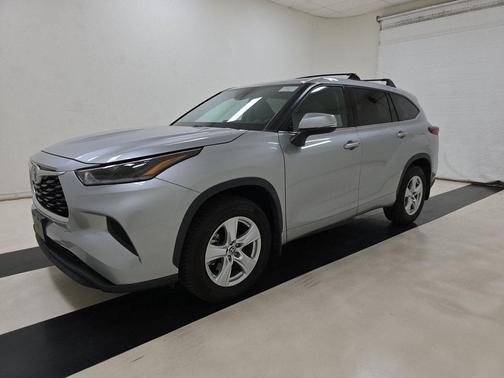 2021 Toyota Highlander L