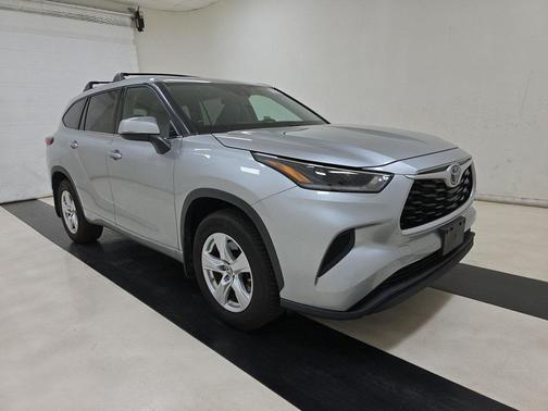 2021 Toyota Highlander L