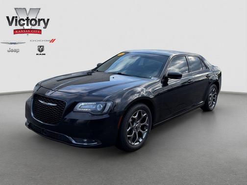 2015 Chrysler 300 S