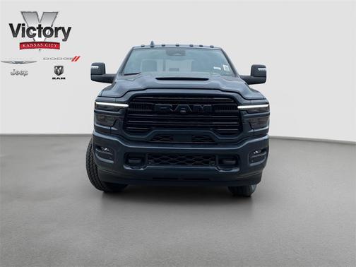 2025 RAM 2500 Laramie Crew Cab 4x4 6'4' Box