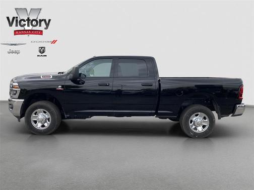 2025 RAM 2500 Tradesman Crew Cab 4x4 6'4' Box