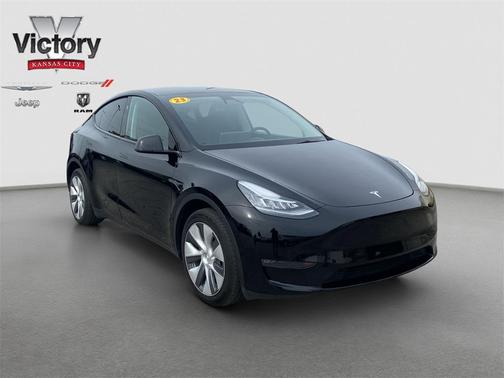2023 Tesla Model Y Long Range Dual Motor All-Wheel Drive