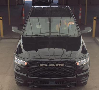 Diamond Black Crystal Pearlcoat 2025 RAM 1500 Big Horn/Lone Star
